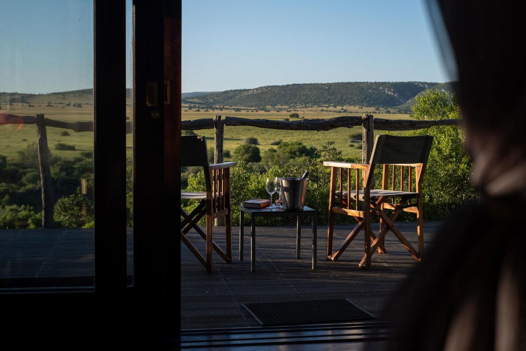 HillsNek Safari Camp – Amakhala Game Reserve Villa Bagian luar foto