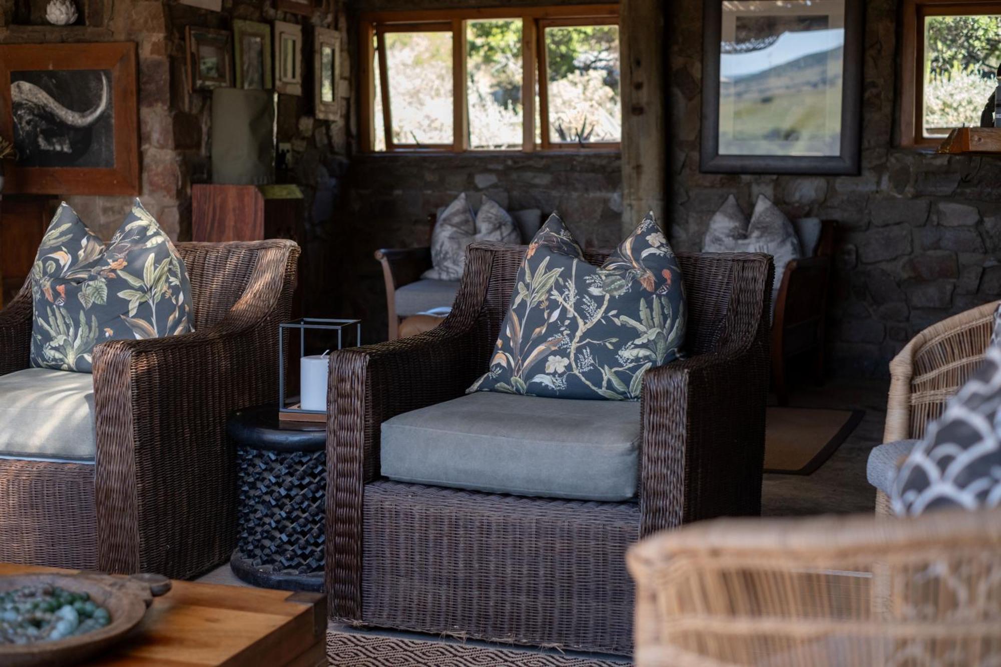 HillsNek Safari Camp – Amakhala Game Reserve Villa Bagian luar foto